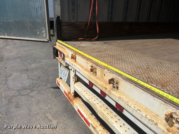 image for item FP4011 2006 Stoughton Trailers AVXW-535T-S-C-AR dry van trailer