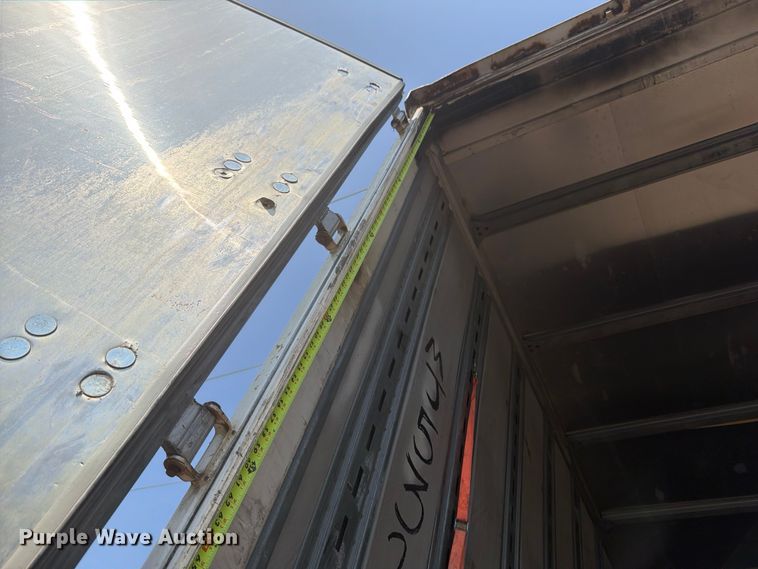 image for item FP4011 2006 Stoughton Trailers AVXW-535T-S-C-AR dry van trailer