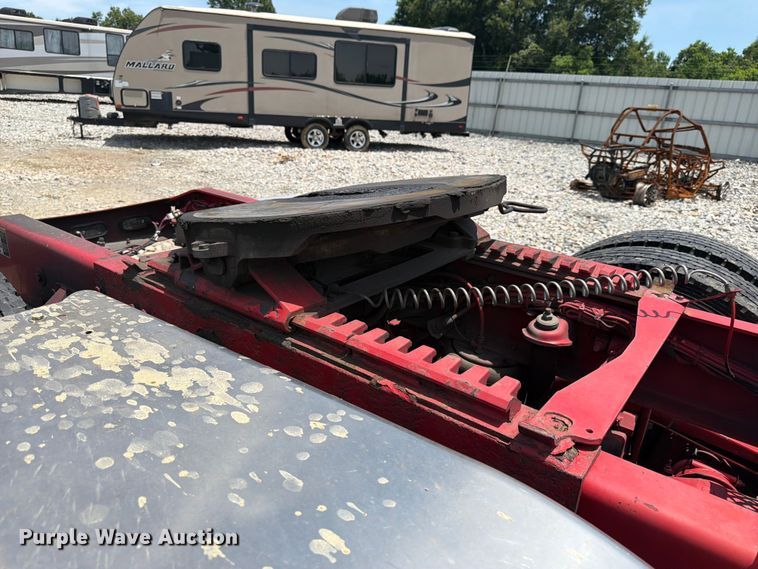 image for item YA2155 2021 Peterbilt 389 semi truck