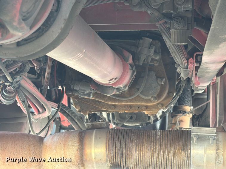 image for item YA2155 2021 Peterbilt 389 semi truck