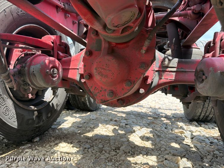 image for item YA2155 2021 Peterbilt 389 semi truck
