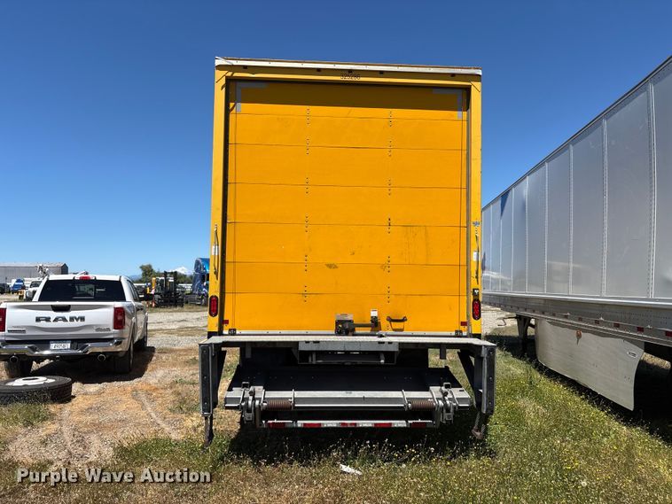 image for item YA2223 2019 International 4300 box truck
