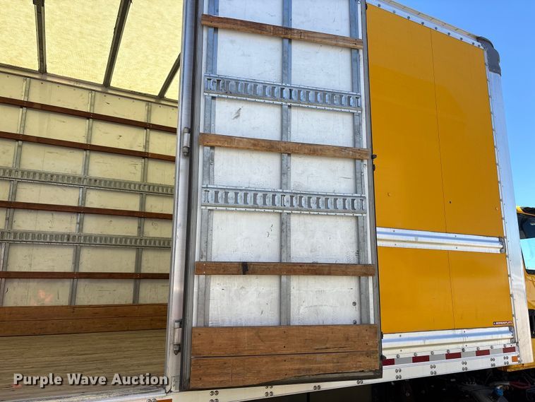 image for item YA2223 2019 International 4300 box truck