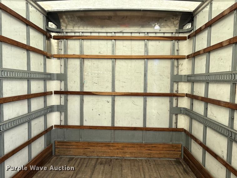 image for item YA2223 2019 International 4300 box truck
