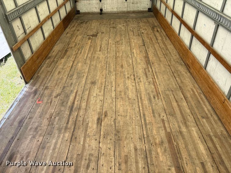 image for item YA2223 2019 International 4300 box truck