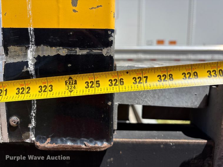 image for item YA2223 2019 International 4300 box truck