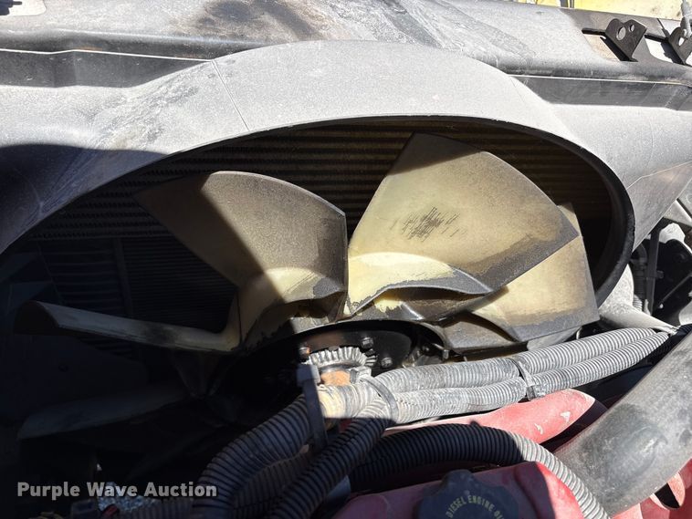 image for item YA2223 2019 International 4300 box truck