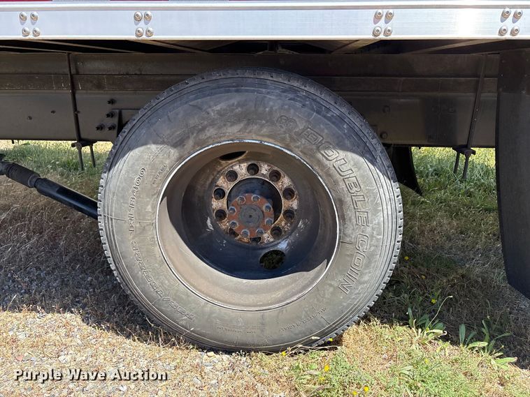 image for item YA2223 2019 International 4300 box truck