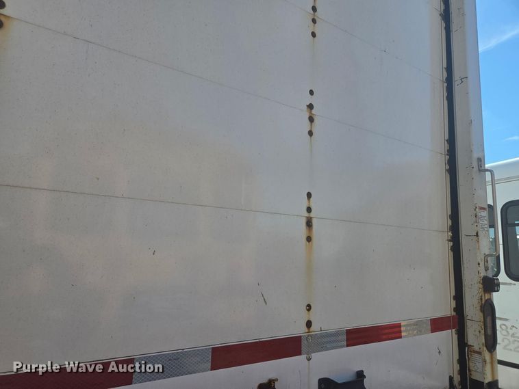 image for item YA2610 2020 Freightliner Business Class M2 box truck