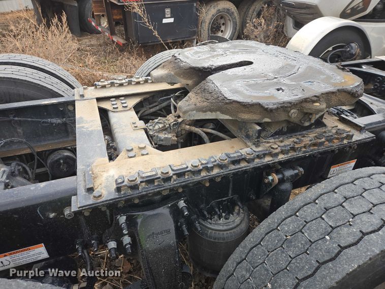 image for item YA2763 2024 Western Star 49X semi truck