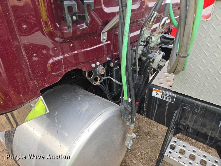 image for item YA2763 2024 Western Star 49X semi truck