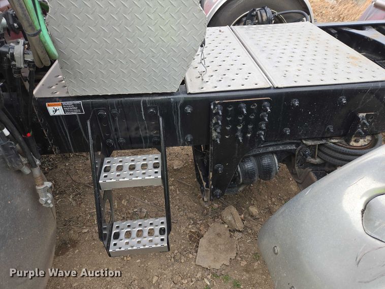 image for item YA2763 2024 Western Star 49X semi truck