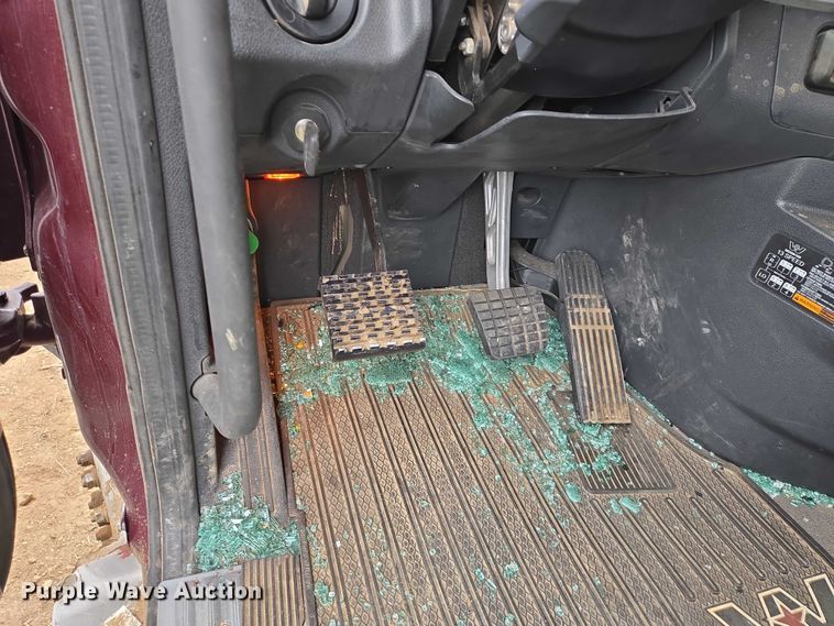 image for item YA2763 2024 Western Star 49X semi truck