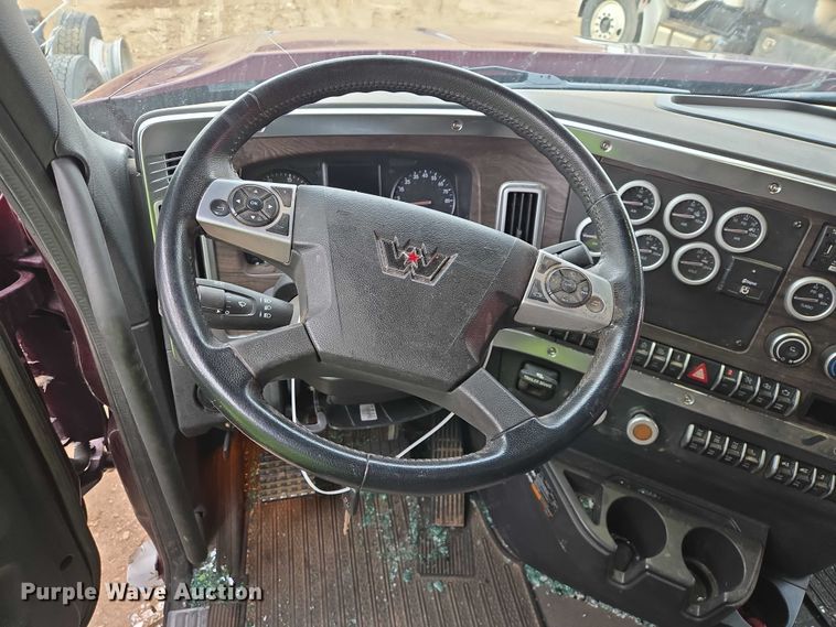 image for item YA2763 2024 Western Star 49X semi truck