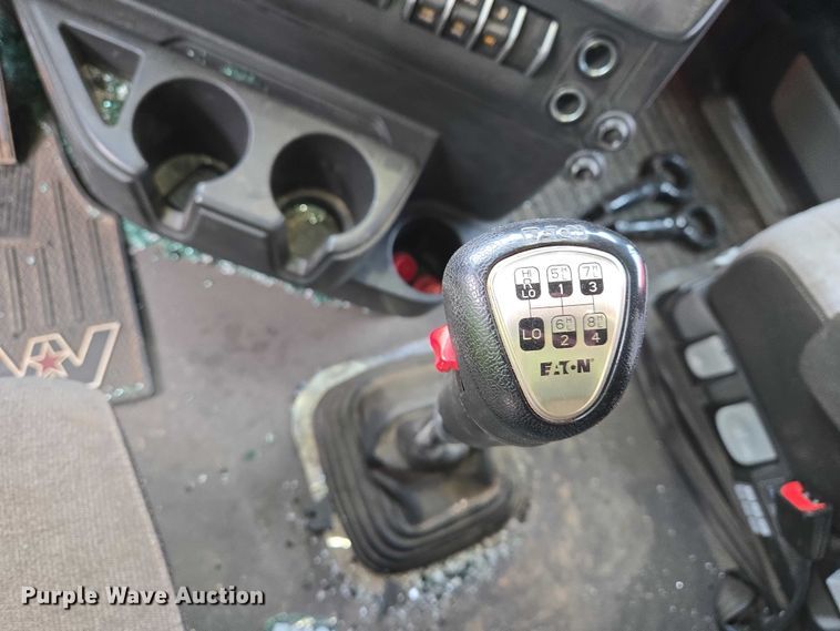 image for item YA2763 2024 Western Star 49X semi truck