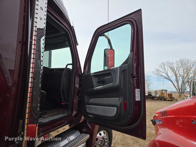 image for item YA2763 2024 Western Star 49X semi truck
