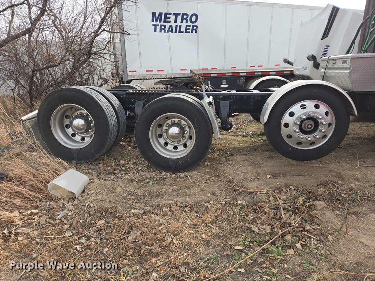 image for item YA2763 2024 Western Star 49X semi truck