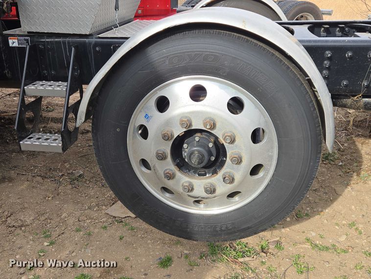 image for item YA2763 2024 Western Star 49X semi truck