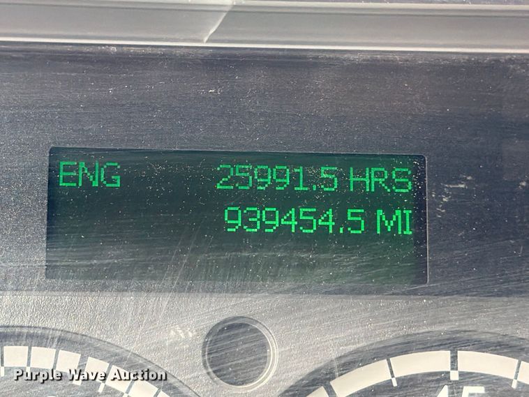image for item YA2787 2019 Freightliner Cascadia semi truck