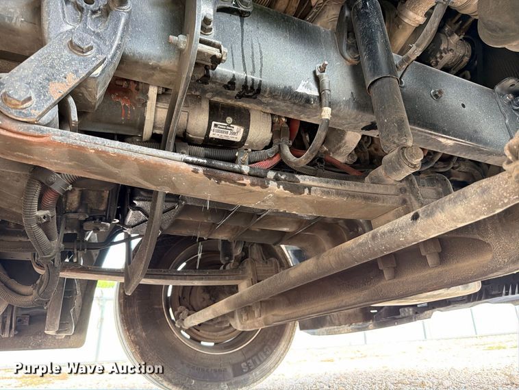 image for item YA2787 2019 Freightliner Cascadia semi truck