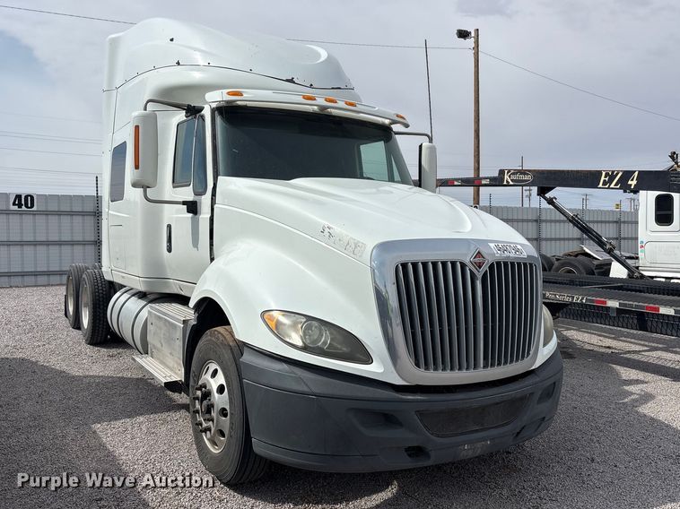 image for item YA2898 2016 International LF687 semi truck