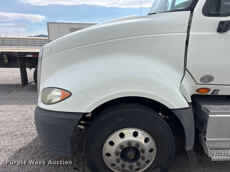 image for item YA2898 2016 International LF687 semi truck