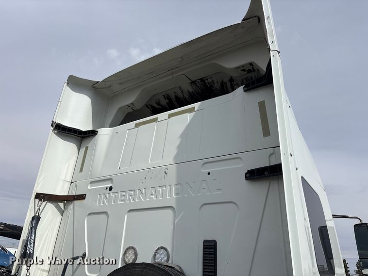 image for item YA2898 2016 International LF687 semi truck
