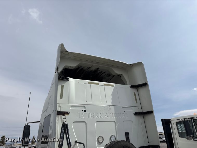 image for item YA2898 2016 International LF687 semi truck