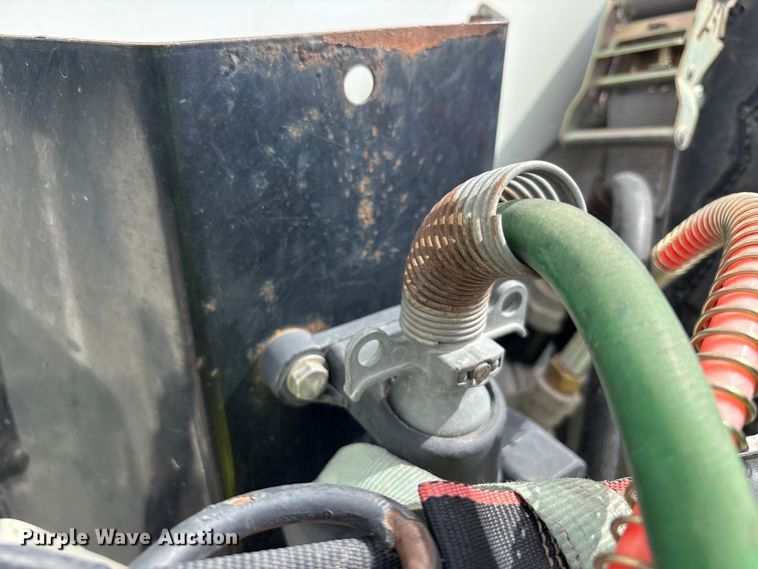 image for item YA2898 2016 International LF687 semi truck