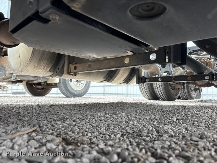 image for item YA2898 2016 International LF687 semi truck