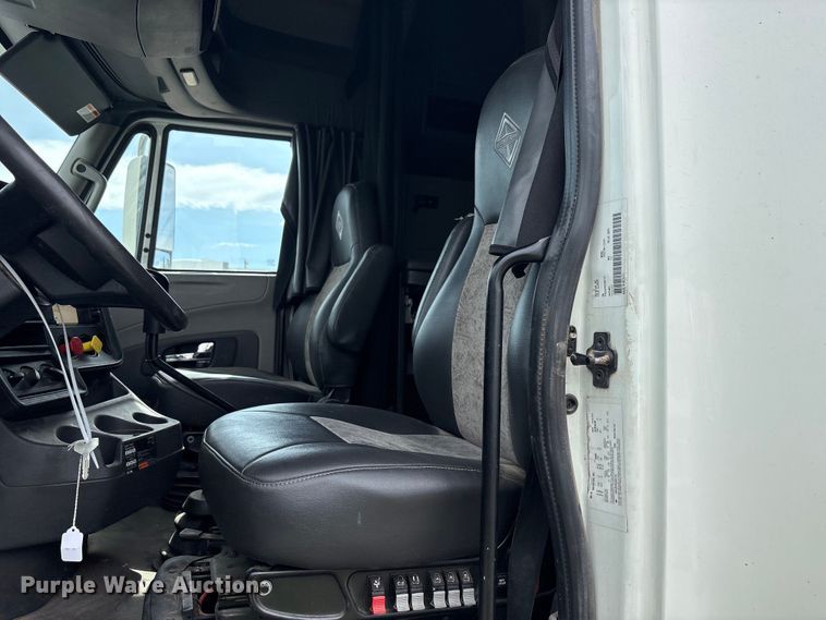 image for item YA2898 2016 International LF687 semi truck