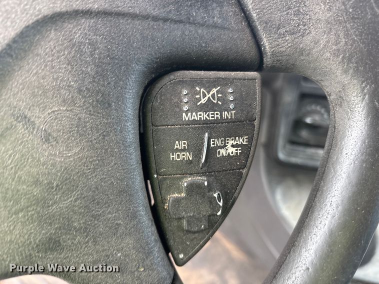 image for item YA2898 2016 International LF687 semi truck