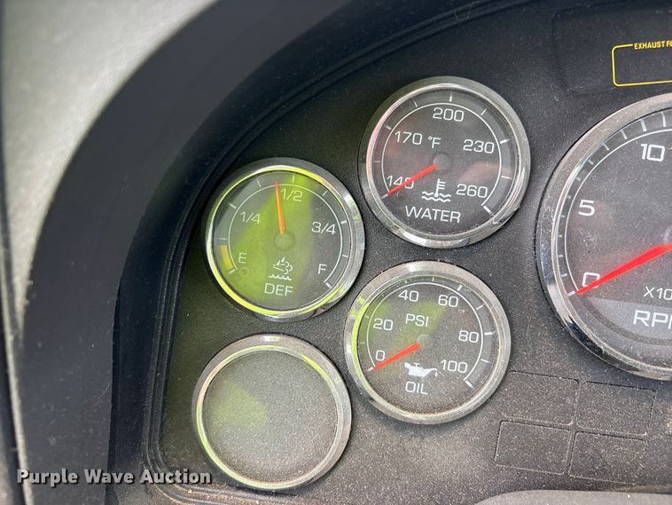 image for item YA2898 2016 International LF687 semi truck