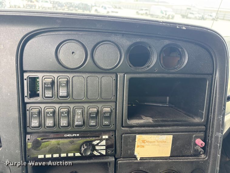 image for item YA2898 2016 International LF687 semi truck