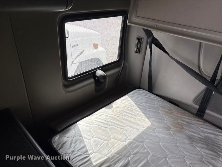 image for item YA2898 2016 International LF687 semi truck