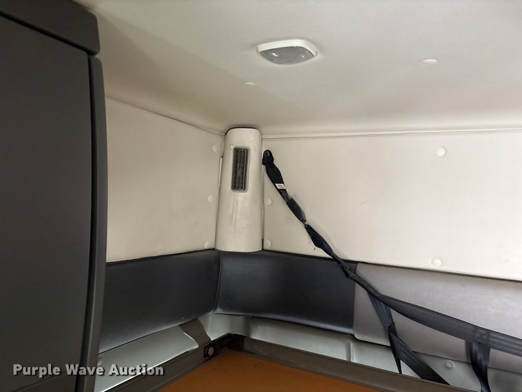 image for item YA2898 2016 International LF687 semi truck