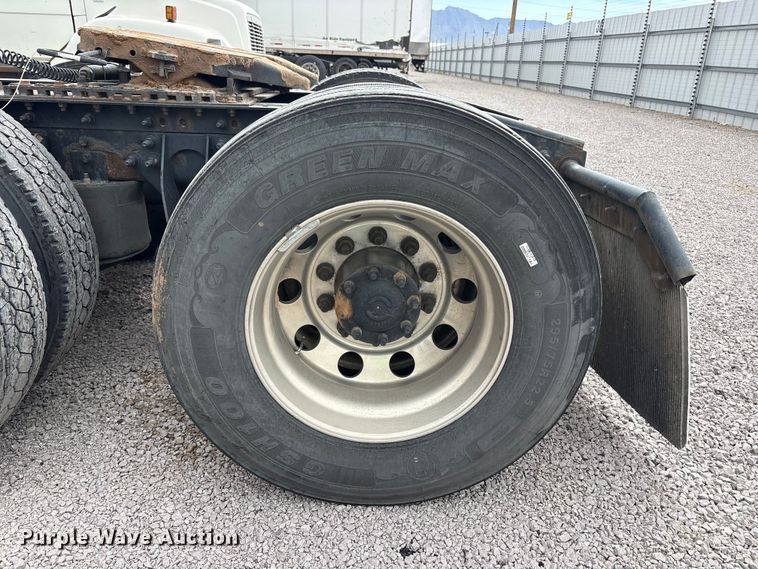 image for item YA2898 2016 International LF687 semi truck