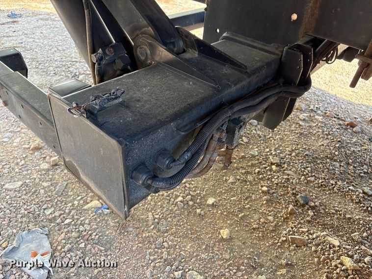 image for item YA3132 2015 Hino 268 box truck