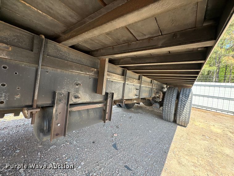 image for item YA3132 2015 Hino 268 box truck