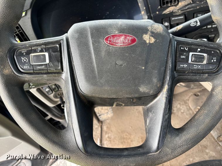 image for item YA3158 2025 Peterbilt 589 semi truck