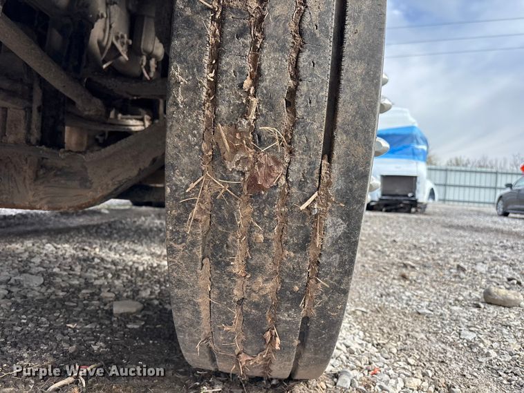 image for item YA3158 2025 Peterbilt 589 semi truck