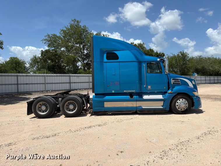 image for item YA3372 2016 Western Star 5700XE semi truck
