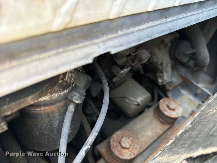 image for item YA3372 2016 Western Star 5700XE semi truck
