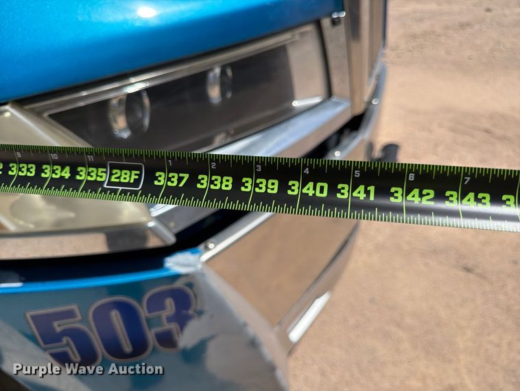 image for item YA3372 2016 Western Star 5700XE semi truck