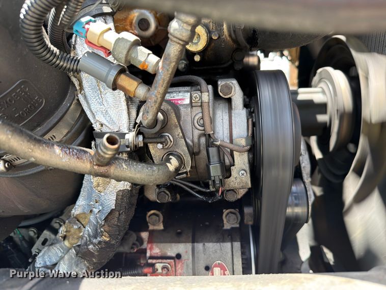 image for item YA3372 2016 Western Star 5700XE semi truck