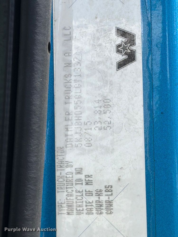 image for item YA3372 2016 Western Star 5700XE semi truck