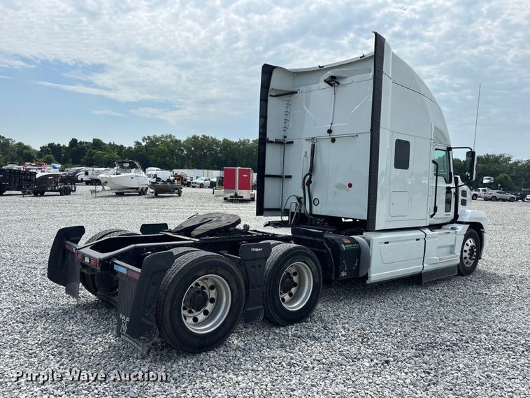 image for item YA3398 2023 Mack Anthem semi truck