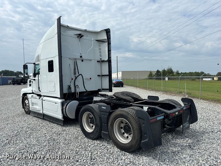 image for item YA3398 2023 Mack Anthem semi truck