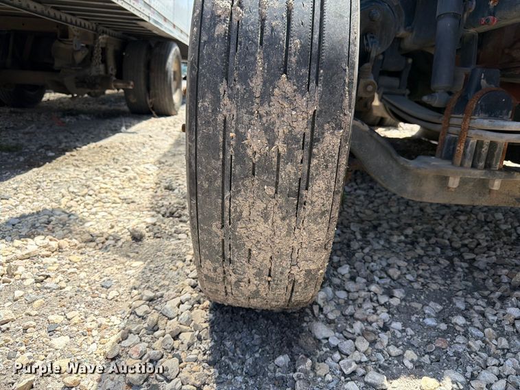image for item YA3409 2018 Kenworth T680  semi truck