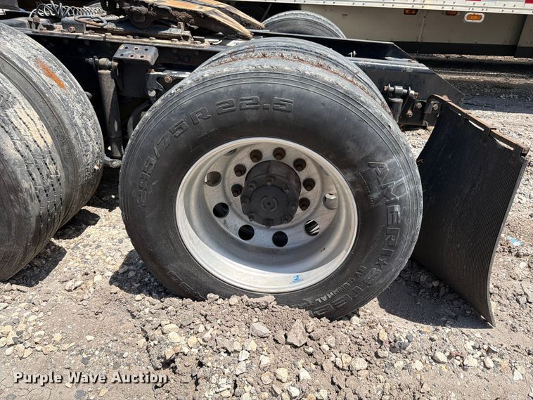 image for item YA3409 2018 Kenworth T680  semi truck